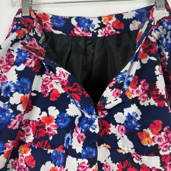 Express Floral Full Circle Mini Skirt Lined Blue Size 2 EUC - Picture 13 of 14